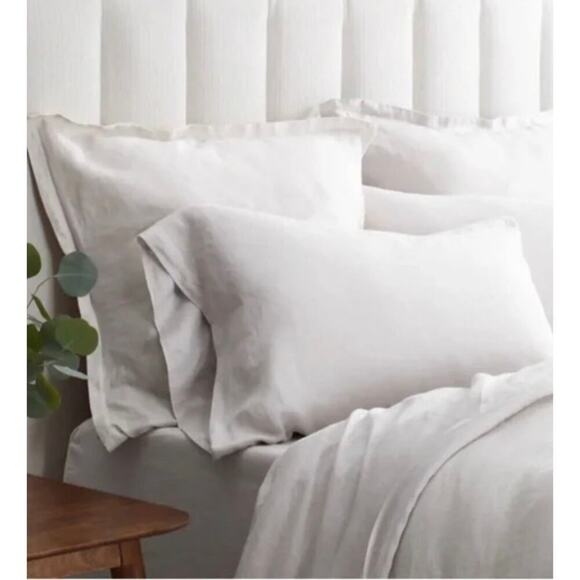 Quince European Linen Quilted Box Euro 26 X 26 Sham White NWOT #33 - Picture 2 of 3